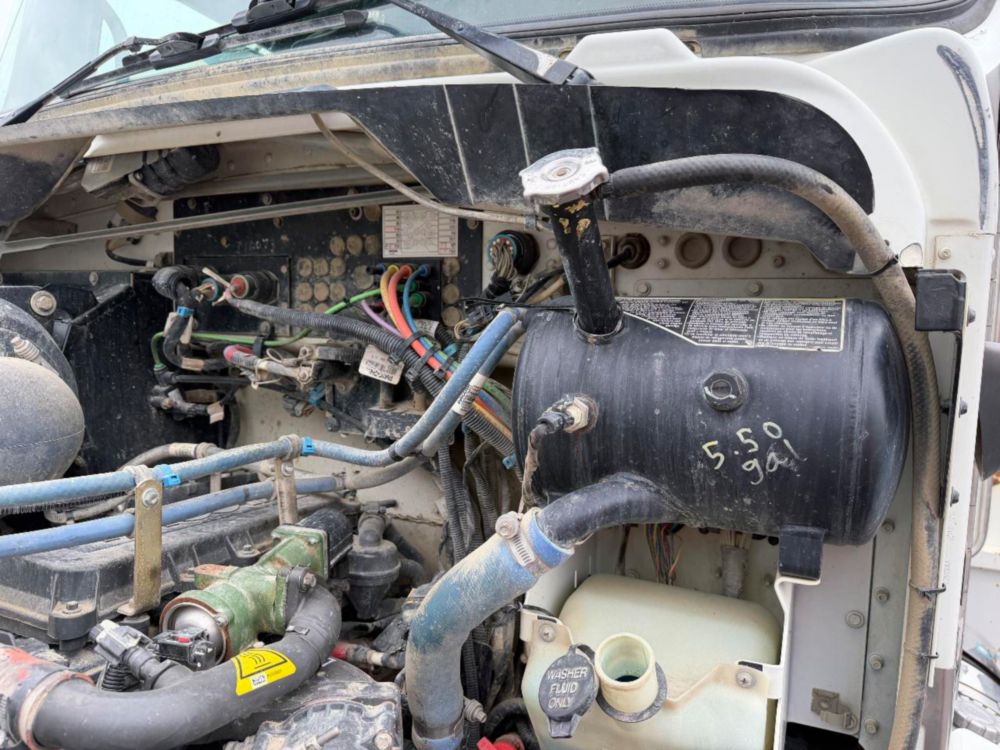 2020 Kenworth T370 4x2 Lube Truck