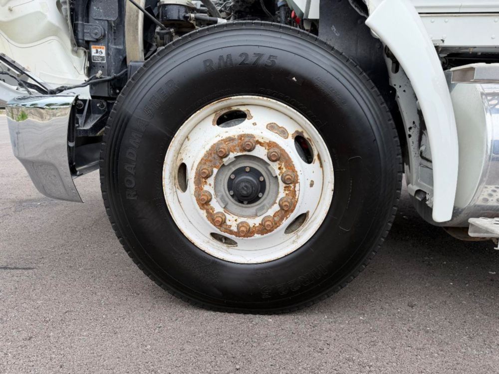 2020 Kenworth T370 4x2 Lube Truck