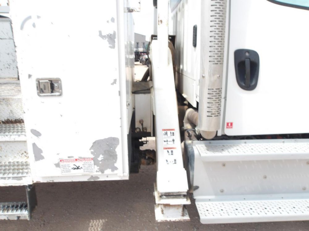 2020 Freightliner M2 Diesel 4x4 Versalift VO-455-MHI Bucket Truck