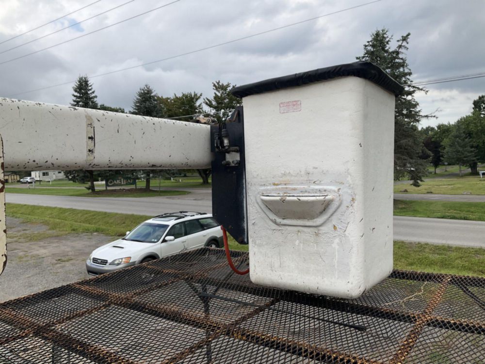 2002 Ford F-750 Terex Hi Ranger XT5 55' Forestry Bucket Truck