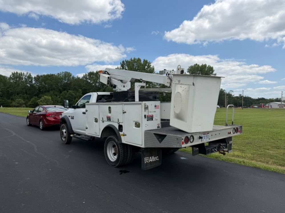 2018 Dodge Ram 4500 Altec AT-200A Altec Bucket Truck