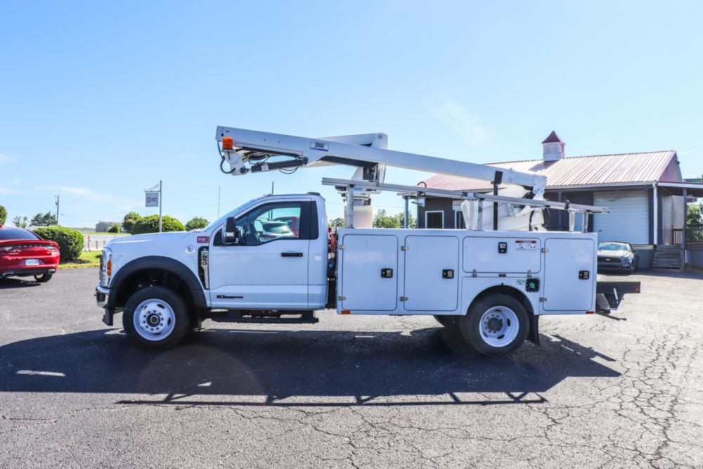 2024 Ford F-550 4x4 Versalift SST-36-NE Bucket Truck