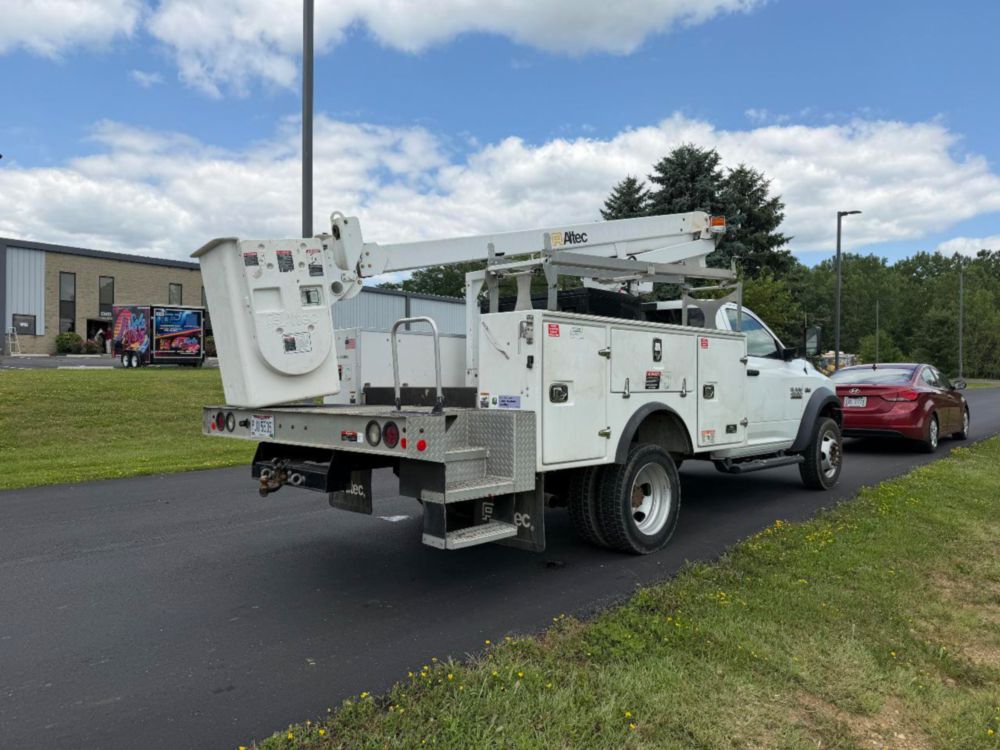 2018 Dodge Ram 4500 Altec AT-200A Altec Bucket Truck
