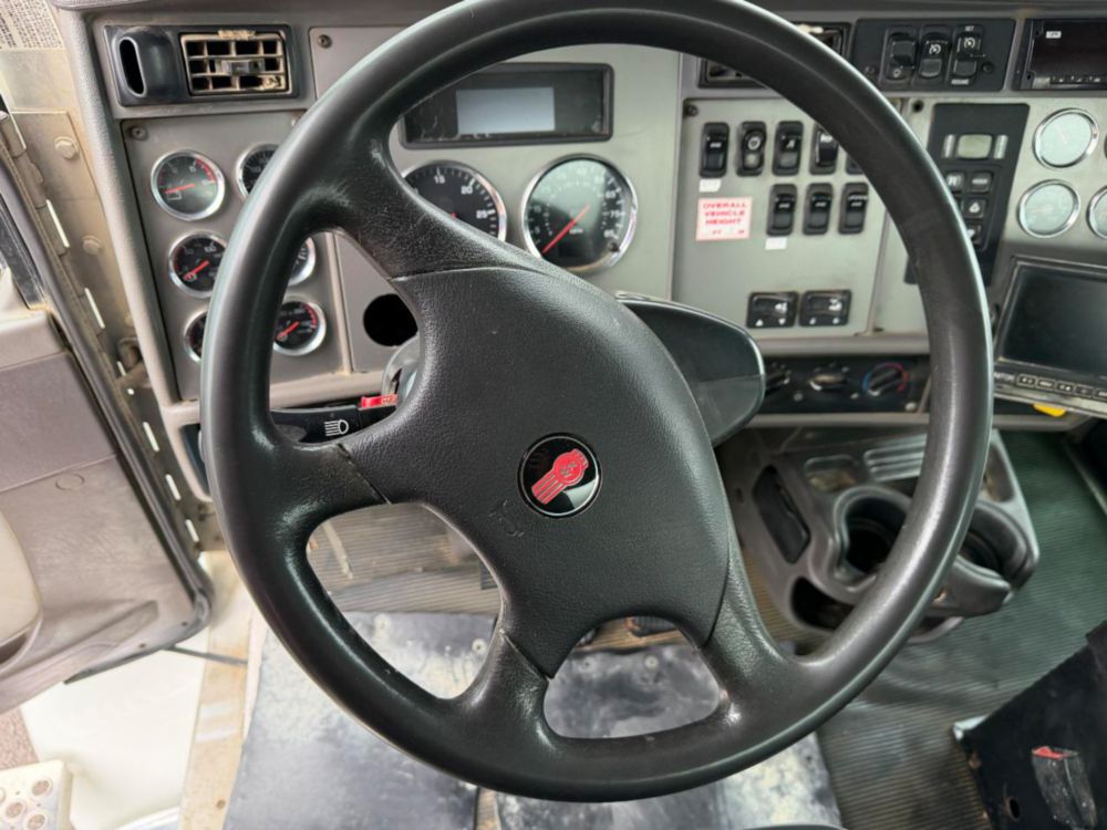 2020 Kenworth T370 4x2 Lube Truck
