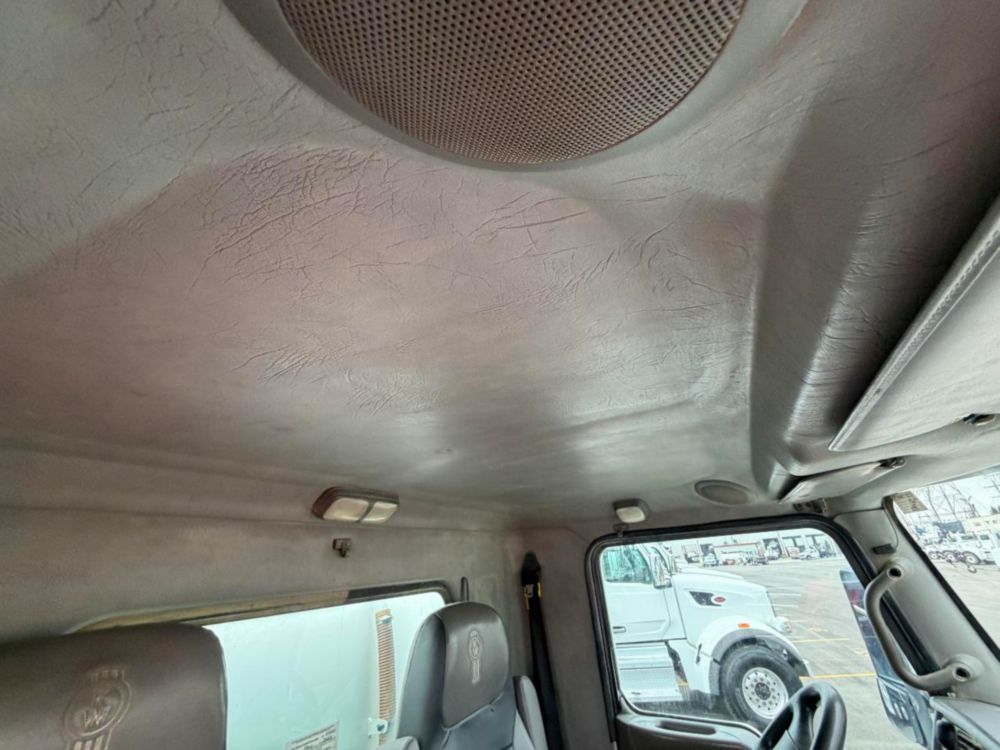 2020 Kenworth T370 4x2 Lube Truck