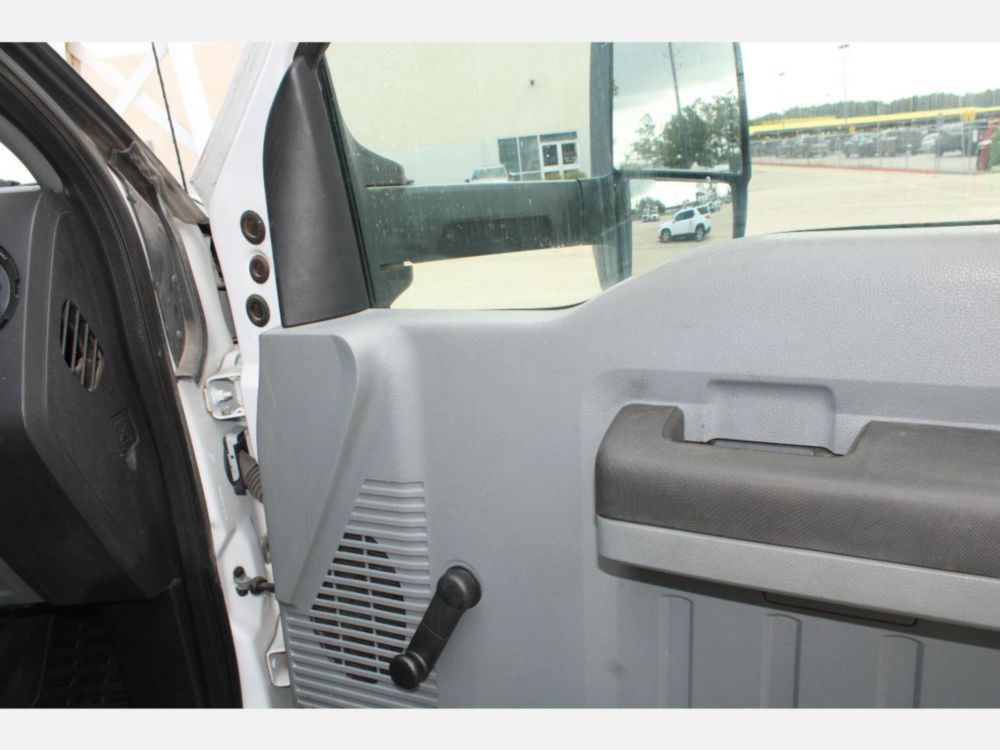 2019 Ford F-750 Crew Cab 4x2 Terex TC-65 Bucket Truck