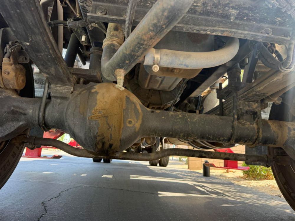 2010 Kenworth T-300 Lift-All LAN/HD-75-2F Bucket Truck