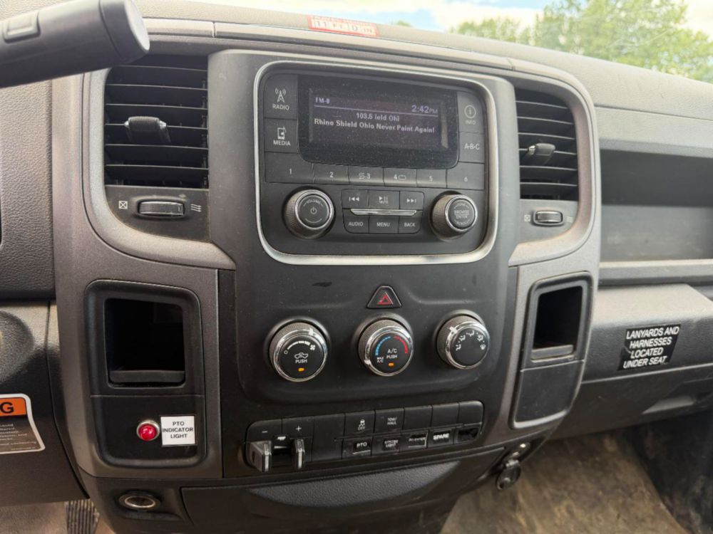2018 Dodge Ram 4500 Altec AT-200A Altec Bucket Truck