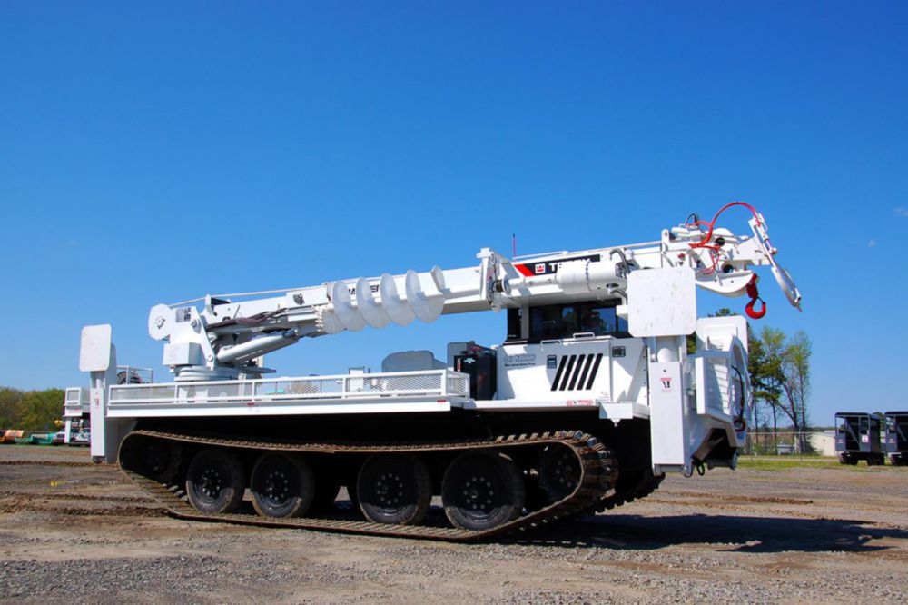 60 ft Track Digger Derrick