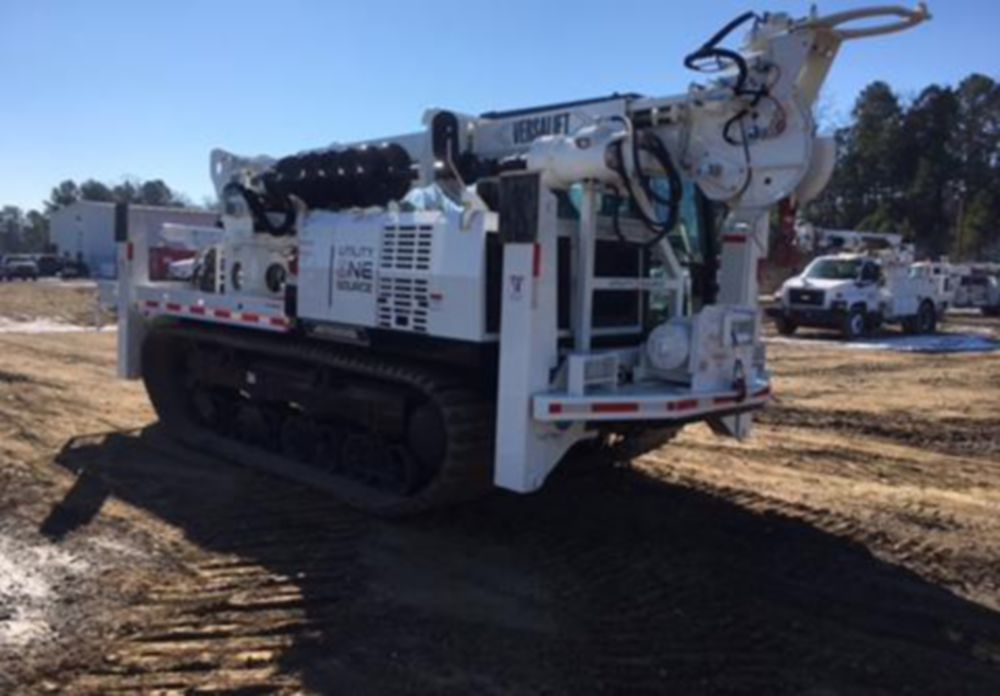 51.1 ft Track Digger Derrick