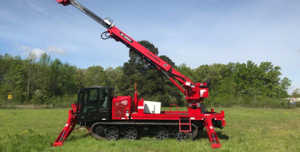 47.4 ft Track Digger Derrick