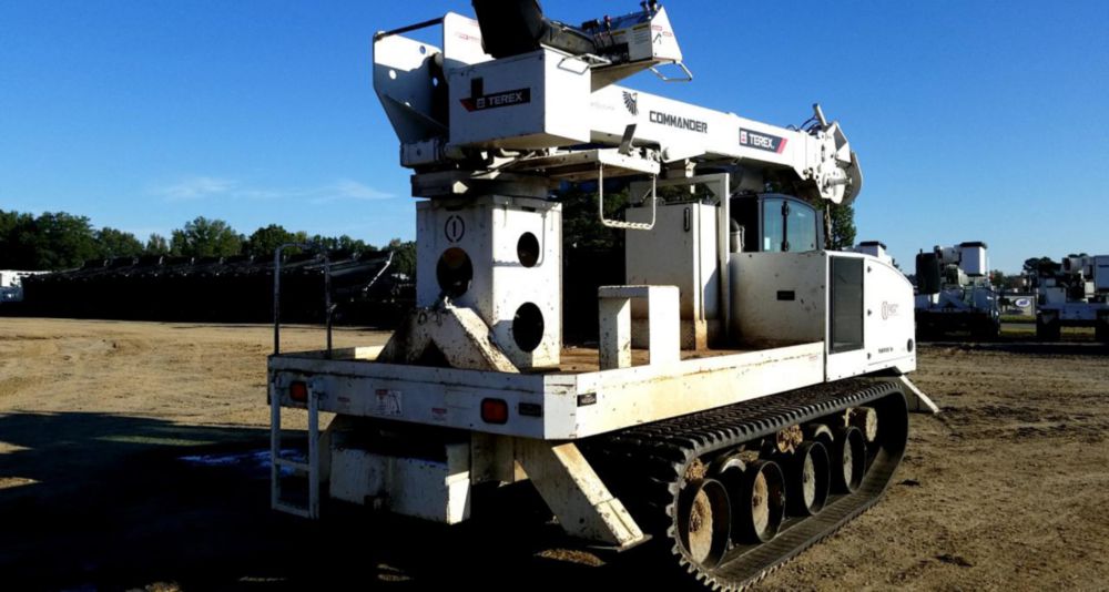 45.5 ft Track Digger Derrick