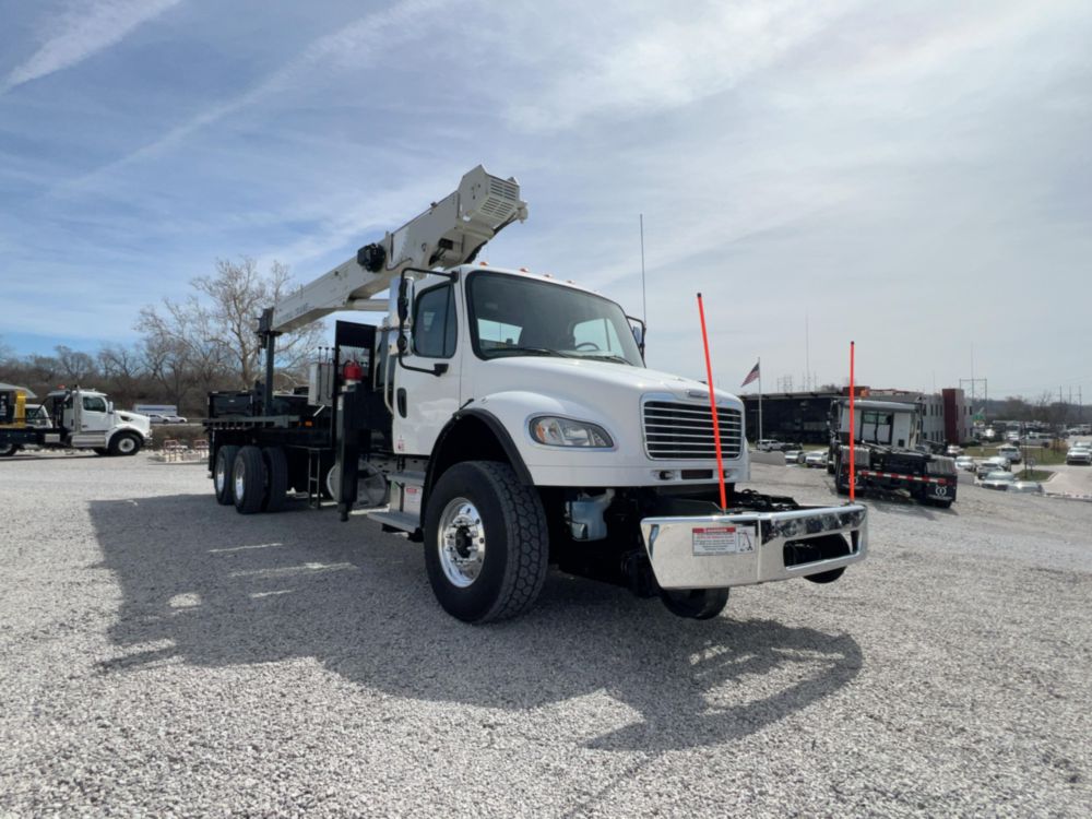 2018 Freightliner M2106 6x4 National 600H Hi-Rail Boom Truck