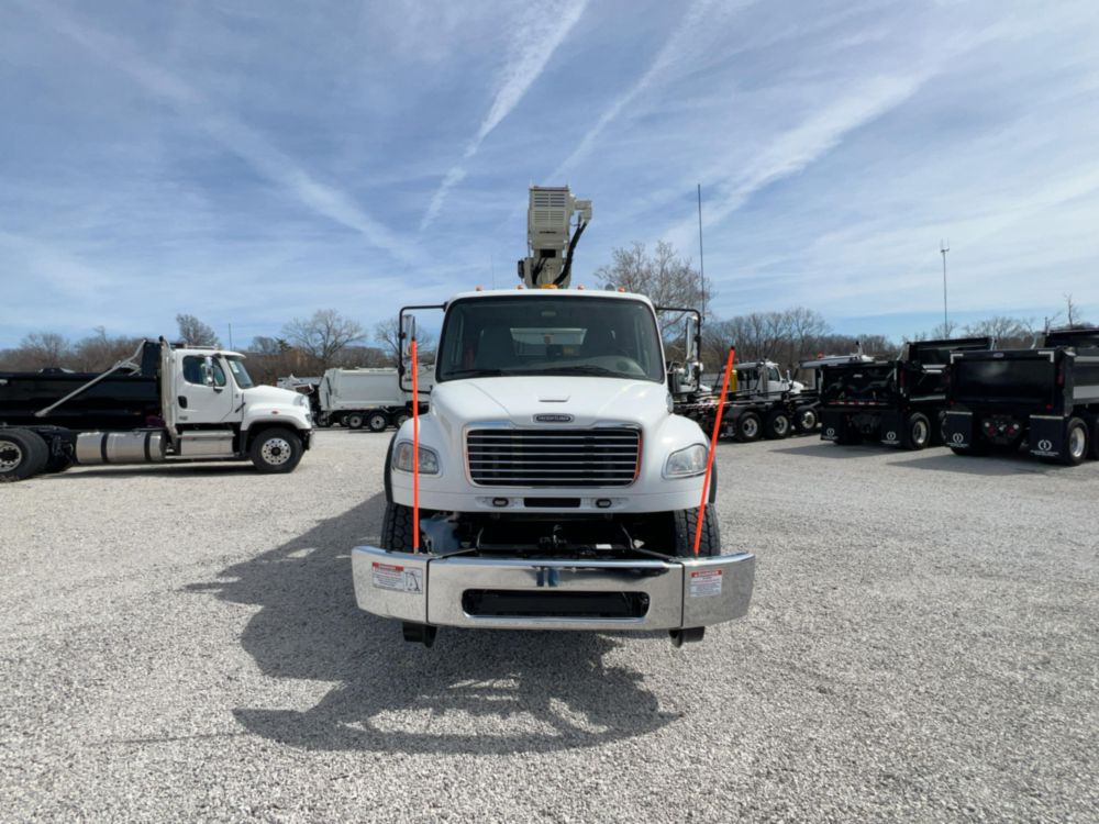 2018 Freightliner M2106 6x4 National 600H Hi-Rail Boom Truck