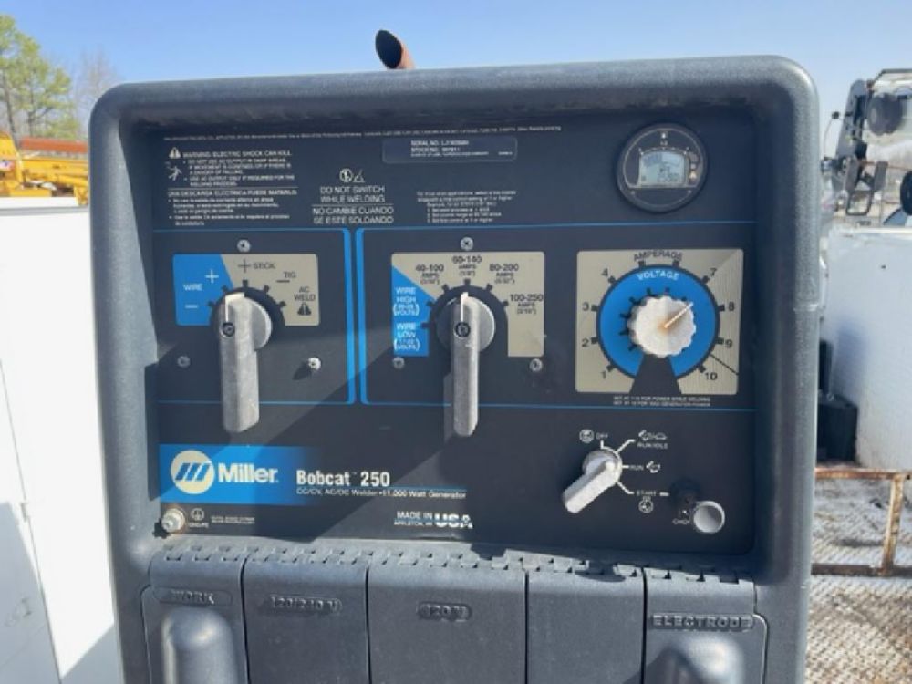 2012 DODGE 5500 IMT Service truck