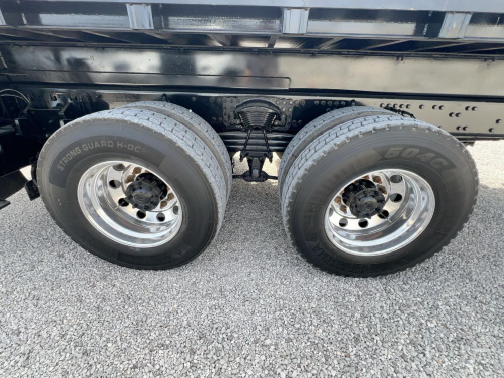 2018 Freightliner M2106 6x4 National 600H Hi-Rail Boom Truck