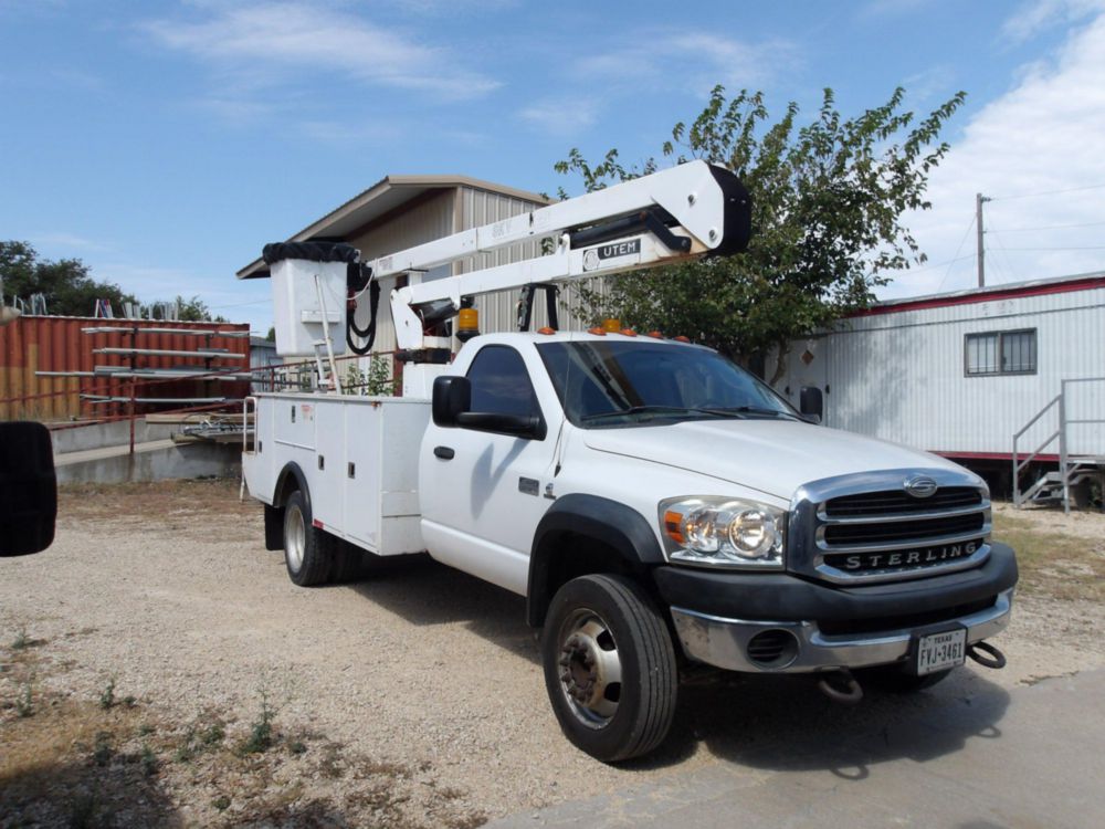2008 Sterling 4500 UTEM Skyjacker Bucket Truck