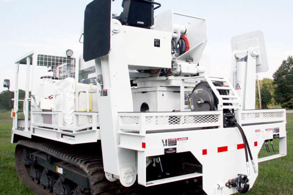 42.5 ft Track Digger Derrick
