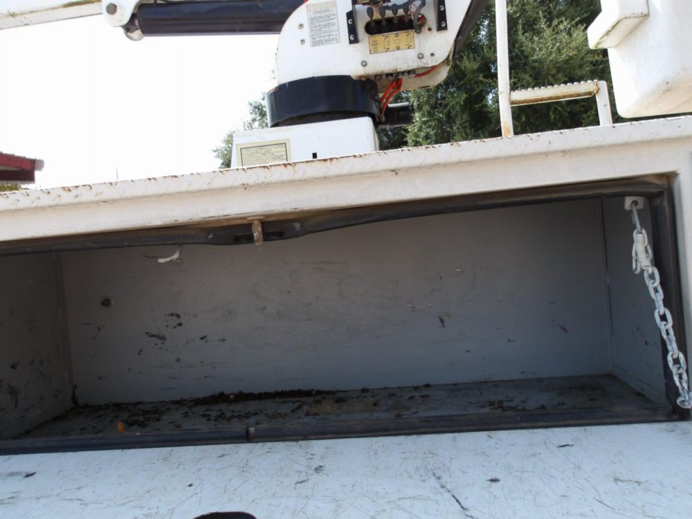2008 Sterling 4500 UTEM Skyjacker Bucket Truck