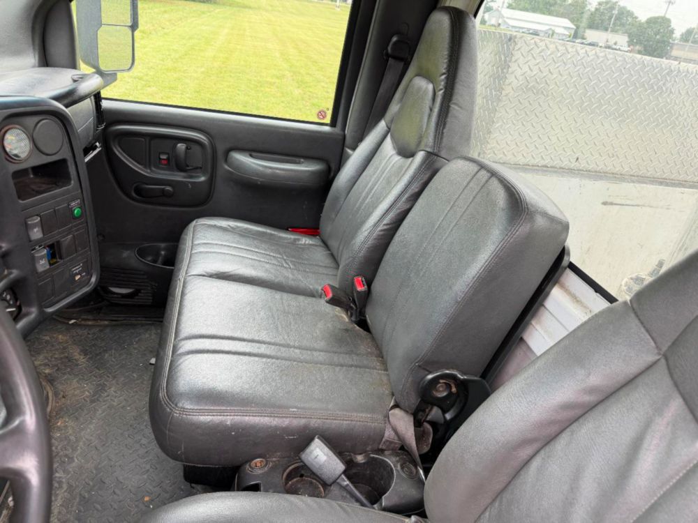 2007 GMC 5500 Altec 37-G Altec Bucket Truck
