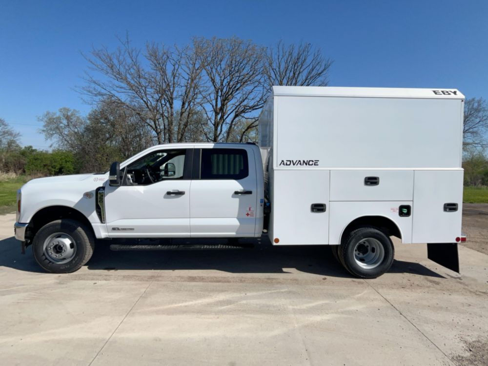 2026 Ford F350 4x4 Service Truck