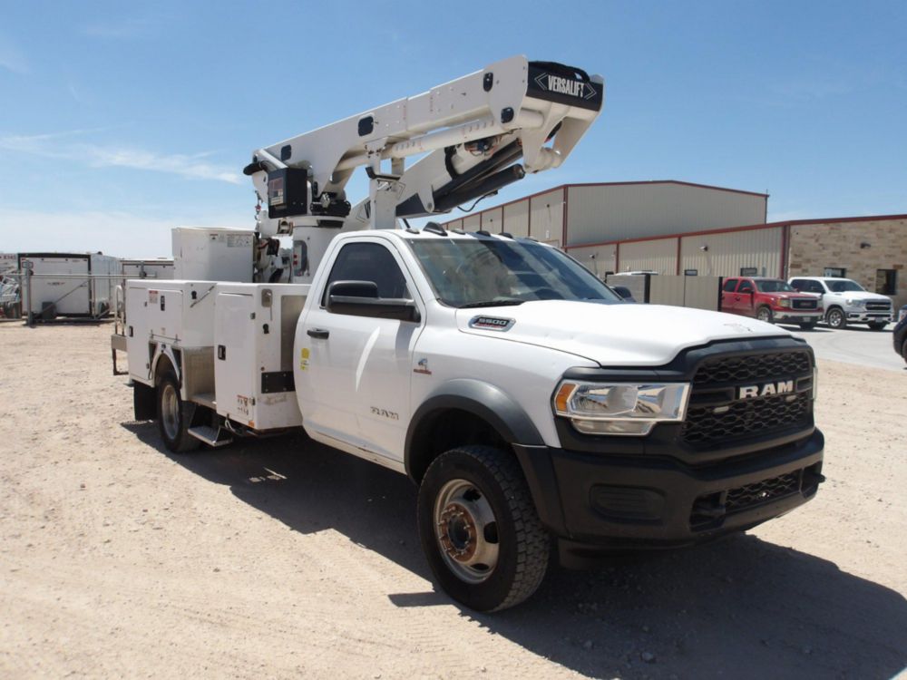 2019 RAM 5500 4x4 Versalift VST-47-MHI Bucket Truck