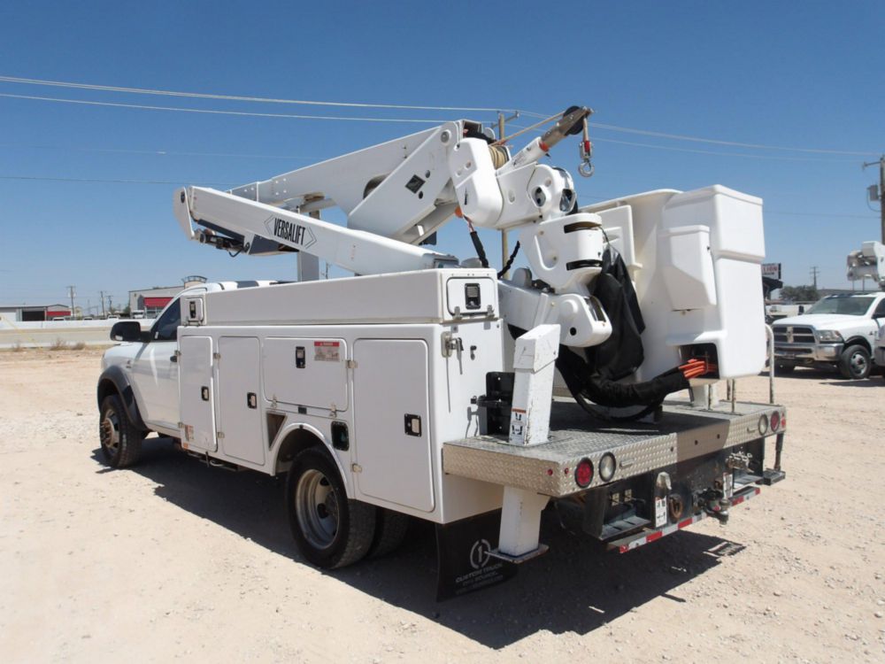 2019 RAM 5500 4x4 Versalift VST-47-MHI Bucket Truck