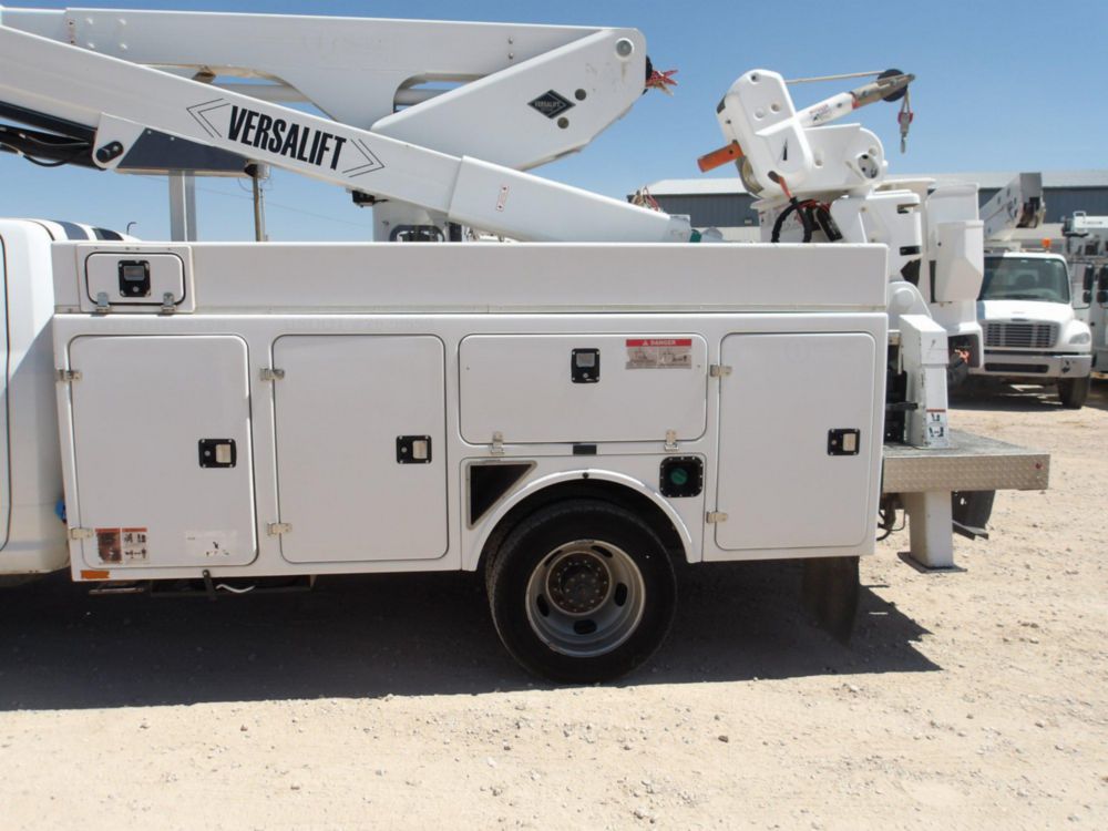 2019 RAM 5500 4x4 Versalift VST-47-MHI Bucket Truck