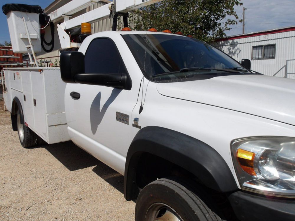 2008 Sterling 4500 UTEM Skyjacker Bucket Truck