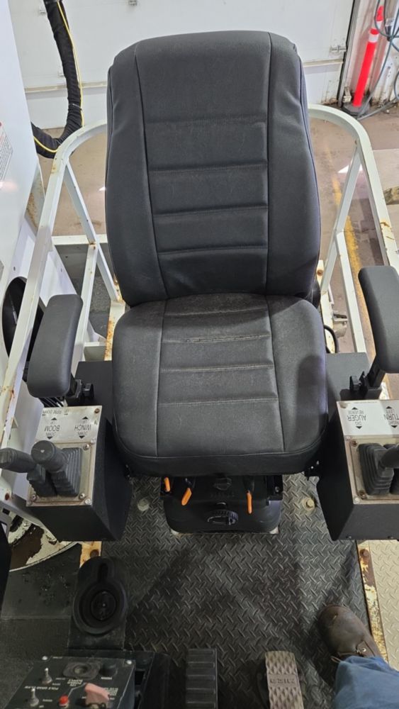 2014 CTE Morooka CTrac8000 Elliott 30105RS-D Digger Equipped Track Mount Crane