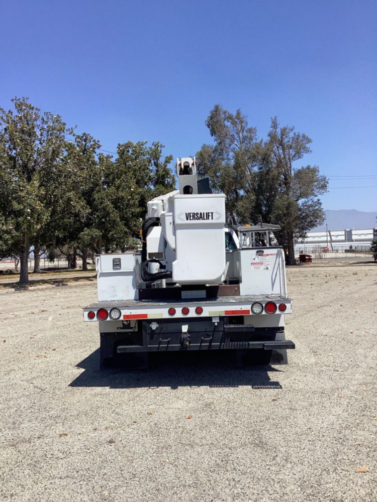 2019 Ford F550 4x4 Versalift SST-40-EIH Bucket Truck
