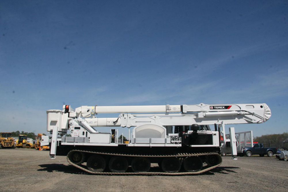 125 ft Insulated Material Handling Track Bucket