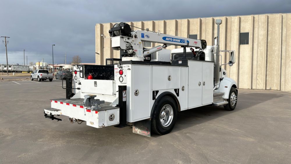 2019 Peterbilt 337 4x2 Load King Voyager II Service Truck With Crane