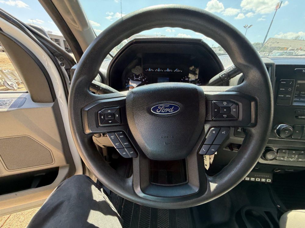 2019 Ford F-250 Crew Cab 4x4 Pickup Truck