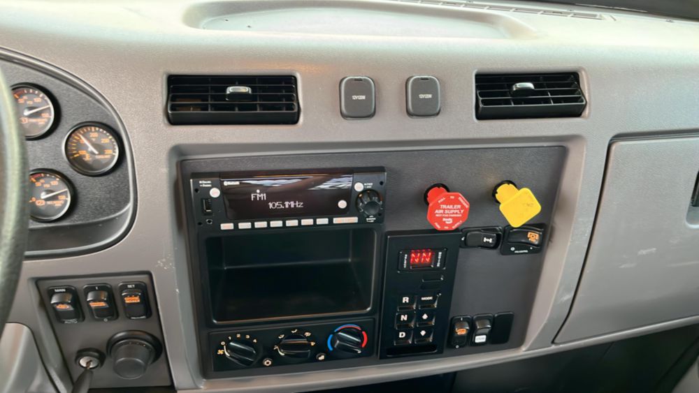 2019 Peterbilt 337 4x2 Load King Voyager II Service Truck With Crane