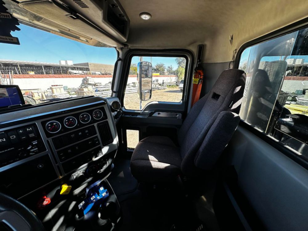 2021 Mack Granite Vermeer VXT600-11 Tri-Axle Vacuum Excavator Truck