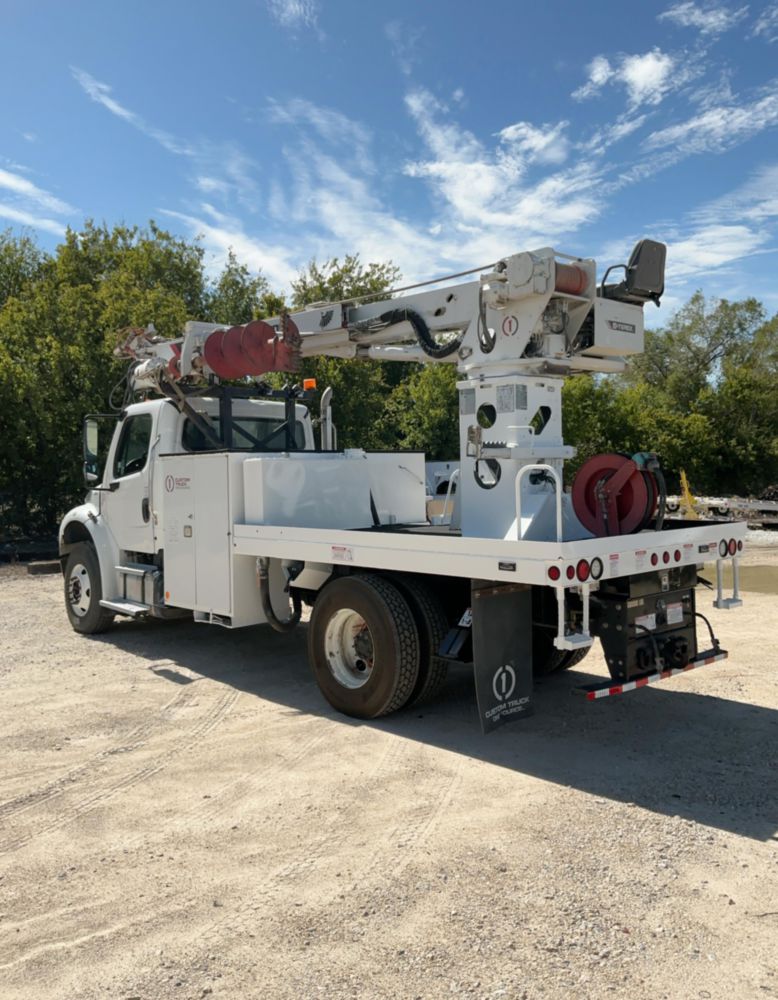 2019 Freightliner M2106 4x2 Terex C4047 Digger Derrick