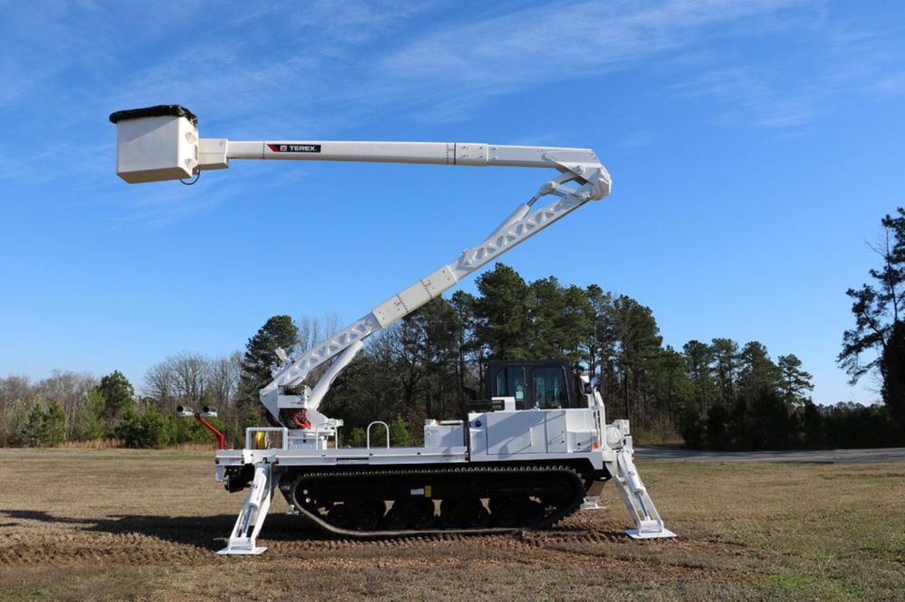 60 ft Insulated Material Handling Track Bucket