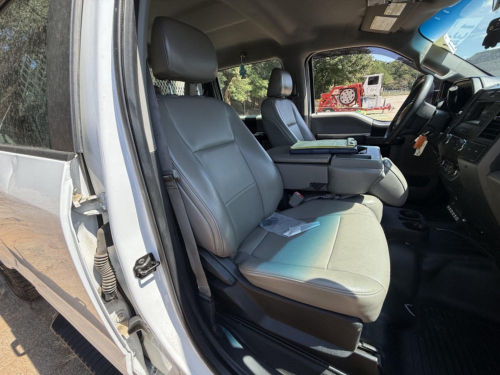 2019 Ford F-250 Crew Cab 4x4 Pickup Truck