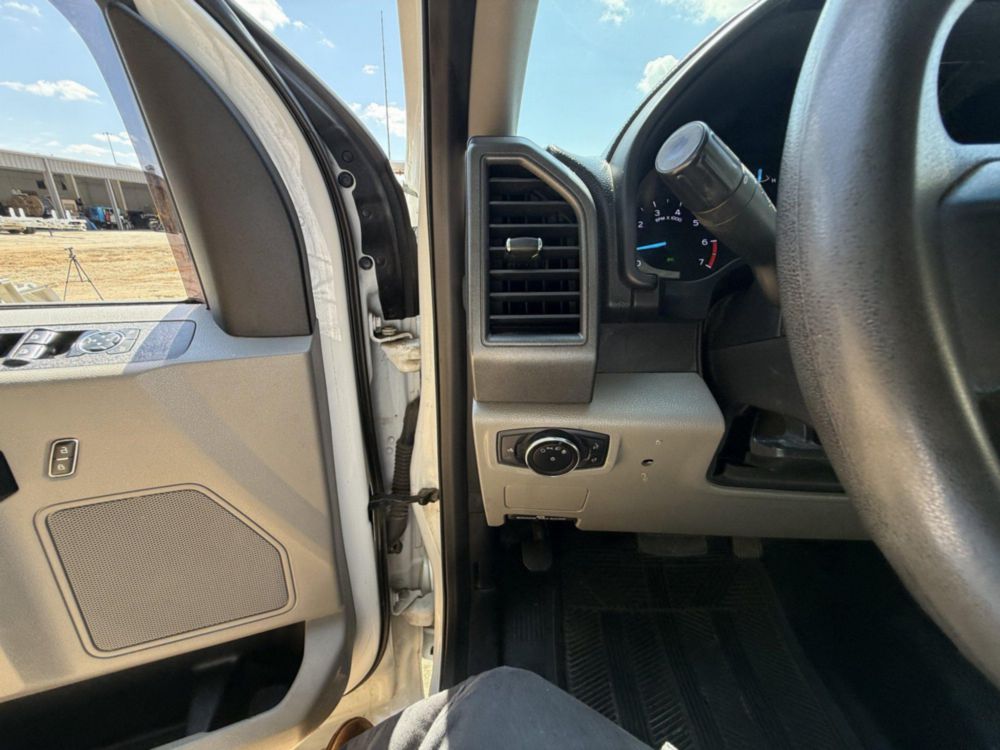 2019 Ford F-250 Crew Cab 4x4 Pickup Truck