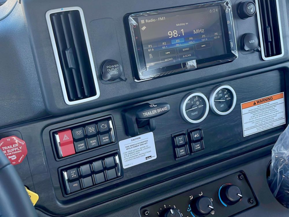 2025 Freightliner M2106 4x2 Palfinger HAD-200L Hook Lift Truck