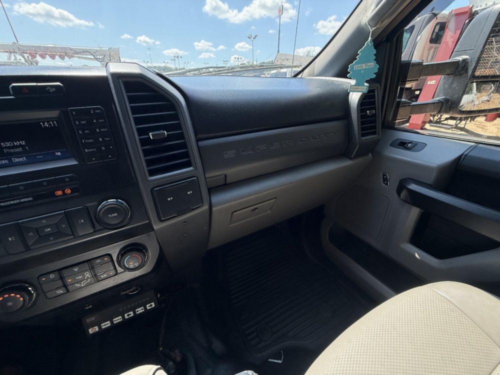 2019 Ford F-250 Crew Cab 4x4 Pickup Truck