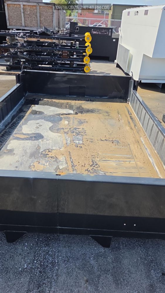 New Load King 11' Contractors Bed