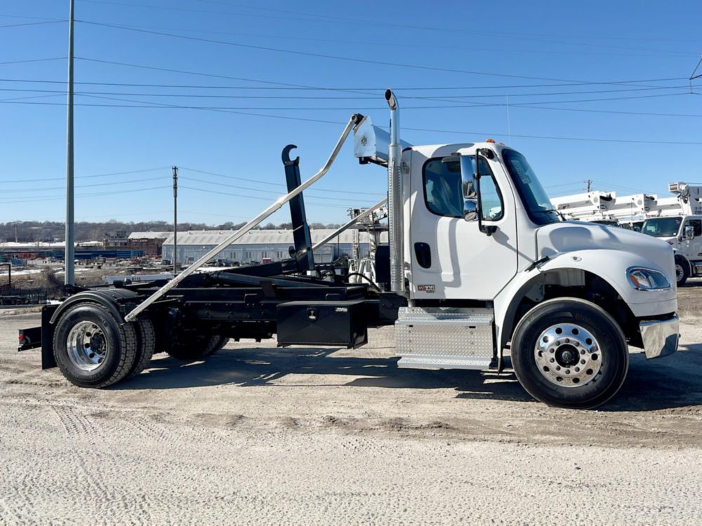 2025 Freightliner M2106 4x2 Palfinger HAD-200L Hook Lift Truck