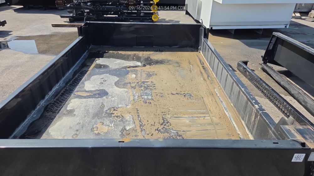 New Load King 11' Contractors Bed