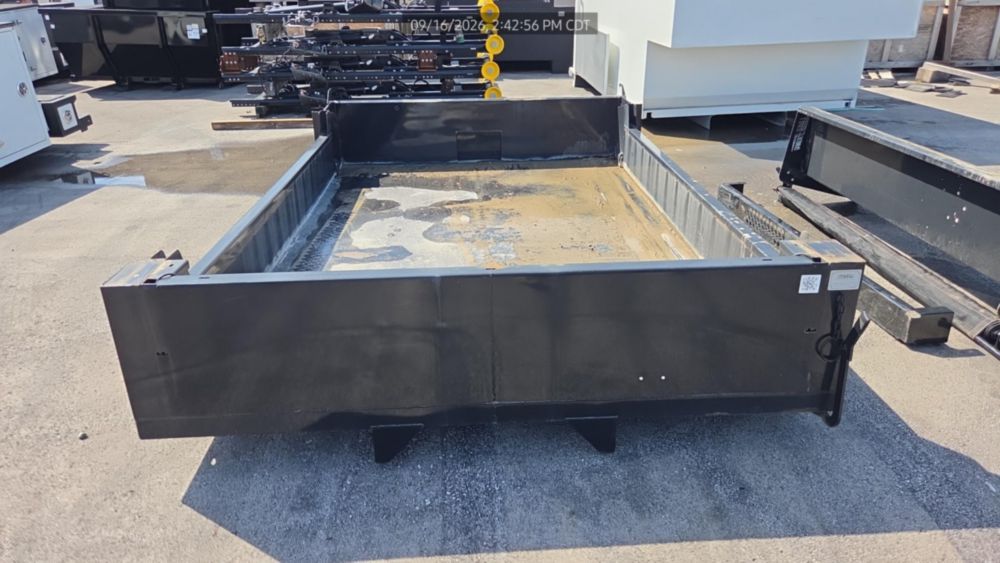 New Load King 11' Contractors Bed