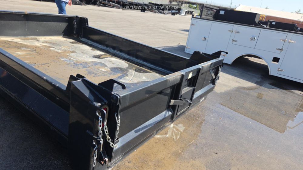 New Load King 11' Contractors Bed