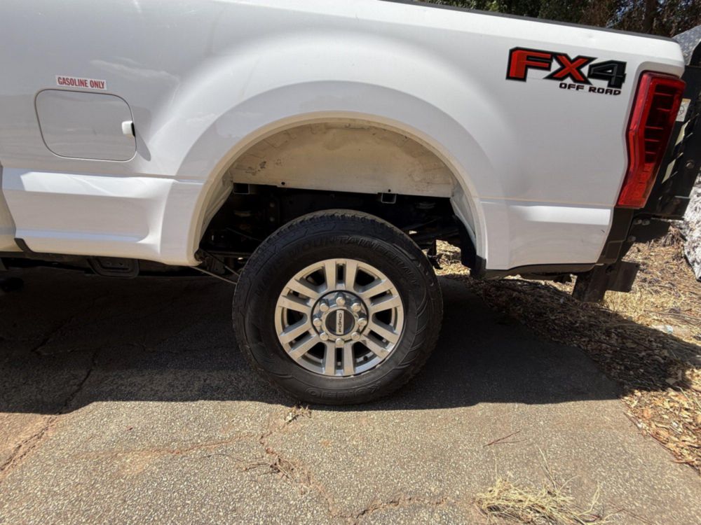 2019 Ford F-250 Crew Cab 4x4 Pickup Truck