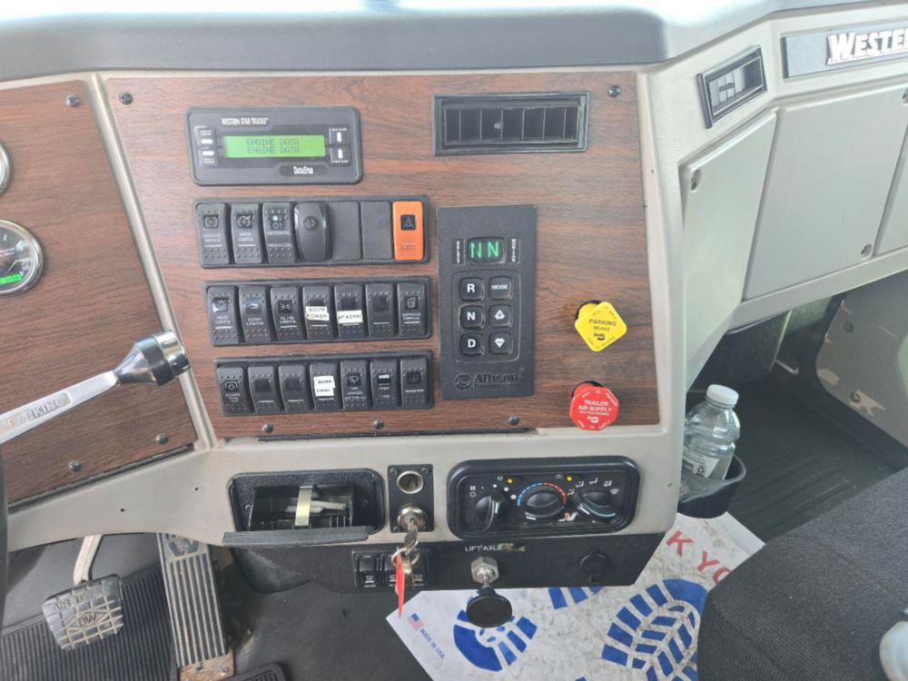 2016 Western Star 4700 6x4 Rotobec Elite MT-26 Grapple Truck