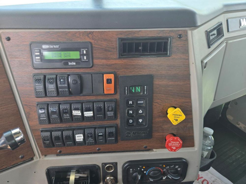2016 Western Star 4700 6x4 Rotobec Elite MT-26 Grapple Truck